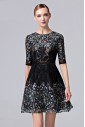A-line Hollow Out Scoop Cocktail Party / Prom Dress Knee-length Sheath / Column with Paillettes