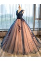 Ball Gown V-neck Evening / Prom Dress with Flower(s)