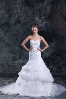 Organza Sweetheart Neckline Sweep Train Sheath Embroidered Wedding Dress